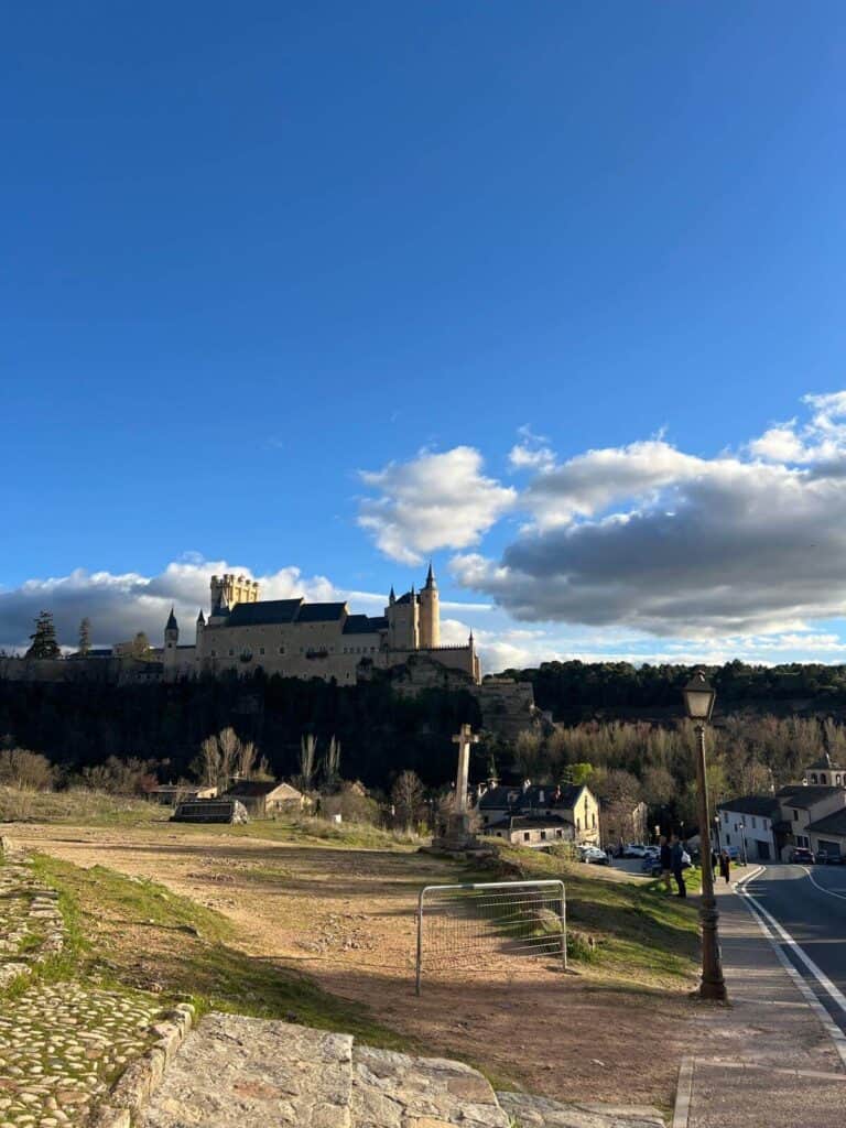 Background view of Segovia